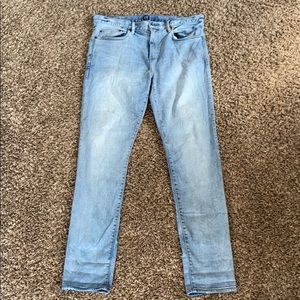GAP light wash stretch skinny jeans sz 34x32